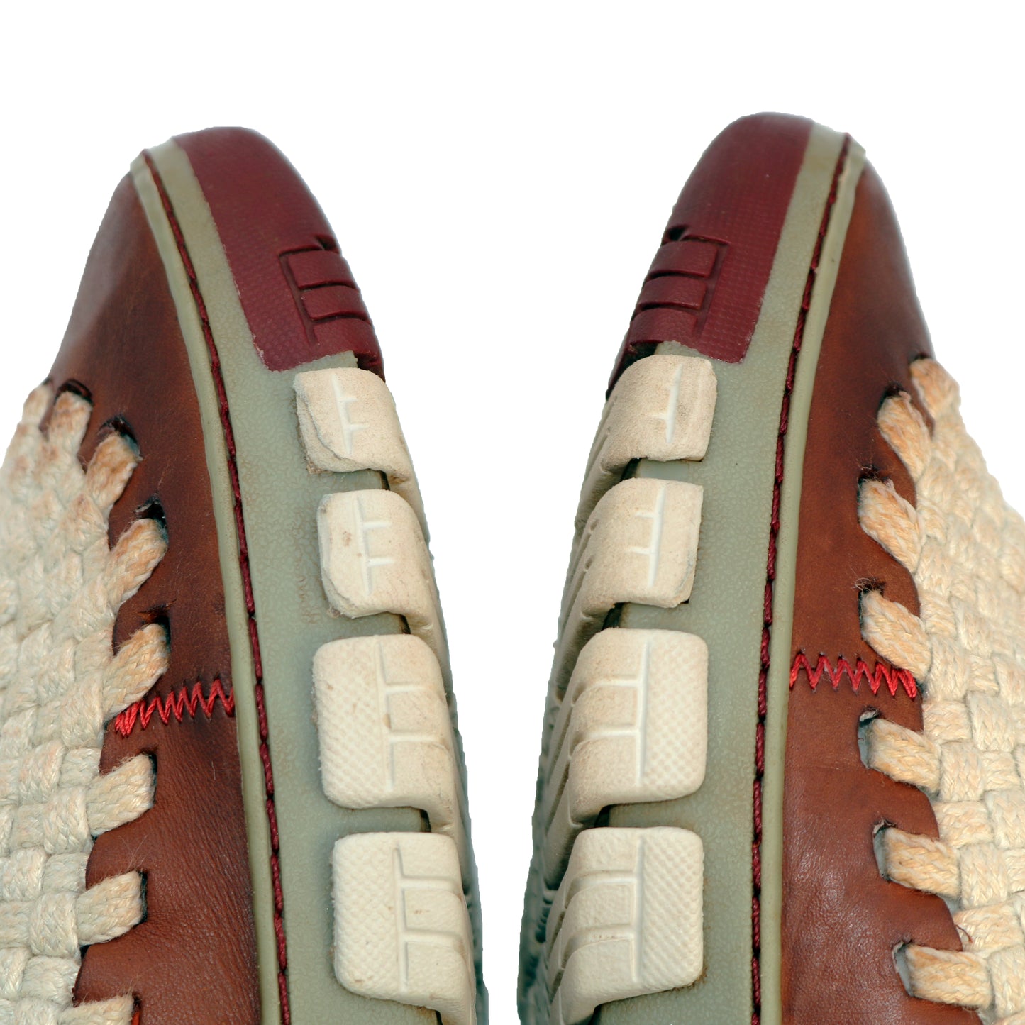 Nike Considered 2k5 - Size 8 US